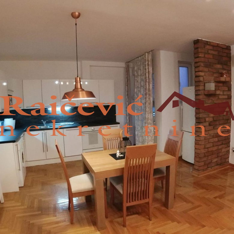 Stan Prodaja Beograd Hram Svetog Save 62 m2
