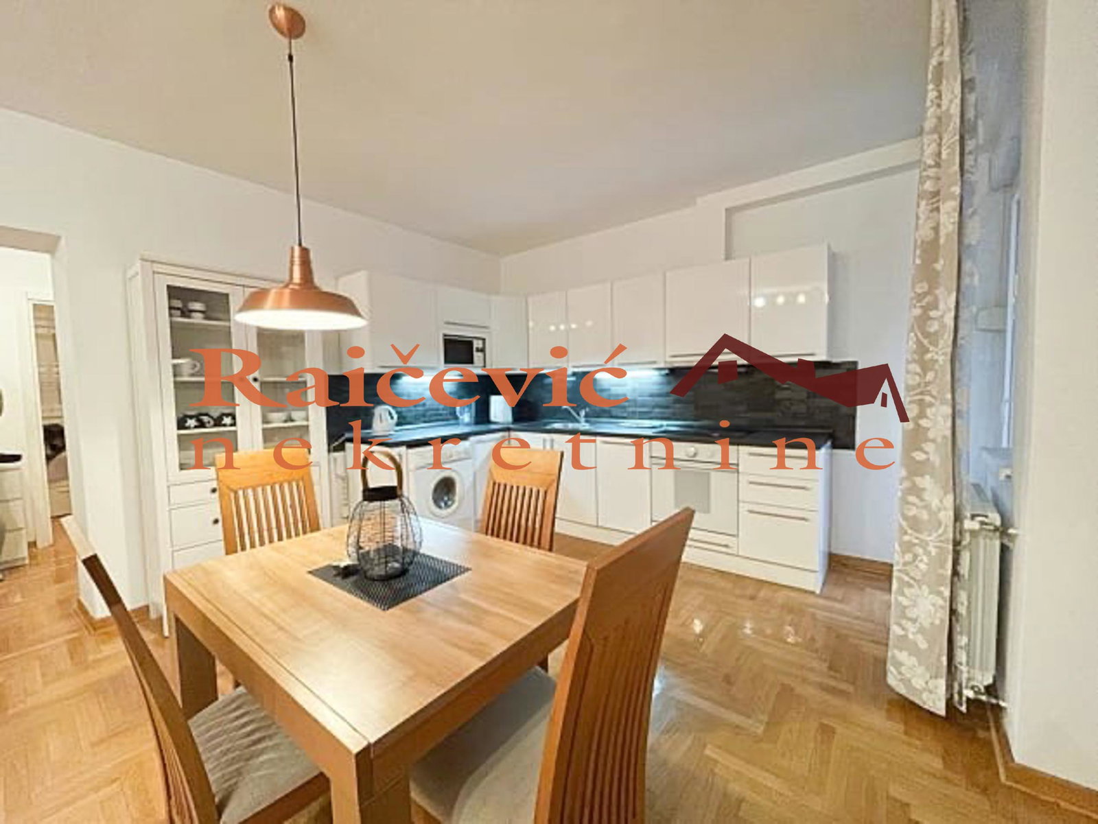 Stan Prodaja Beograd Stan Prodaja Beograd Hram Svetog Save 62 m2