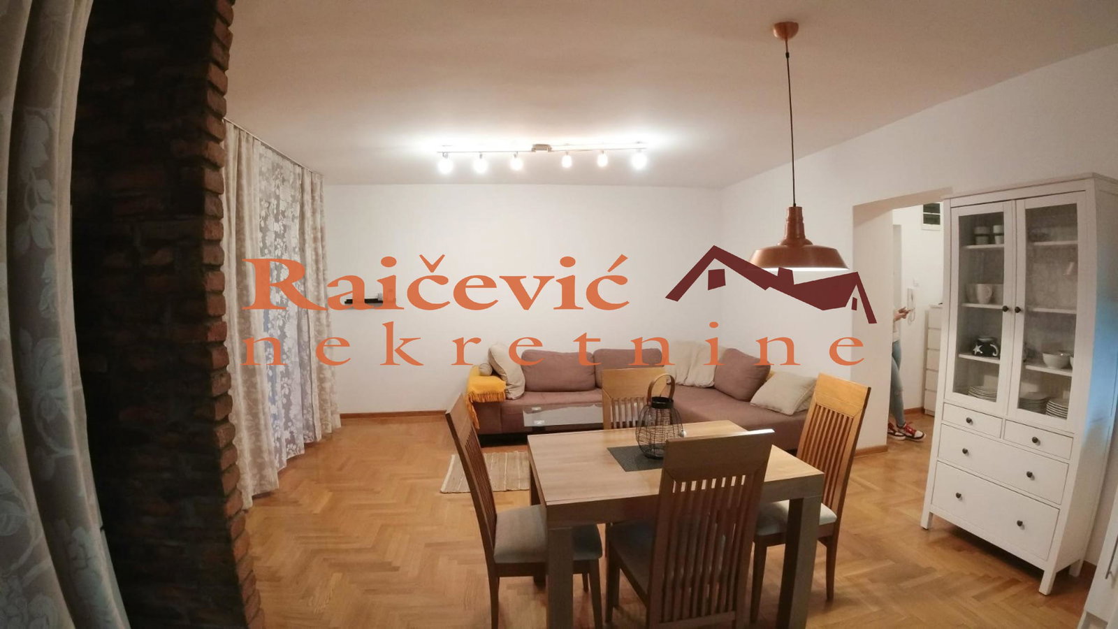 Stan Prodaja Beograd Stan Prodaja Beograd Hram Svetog Save 62 m2