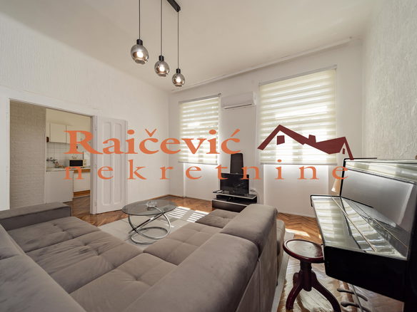 Stan Izdavanje Beograd  44 m2