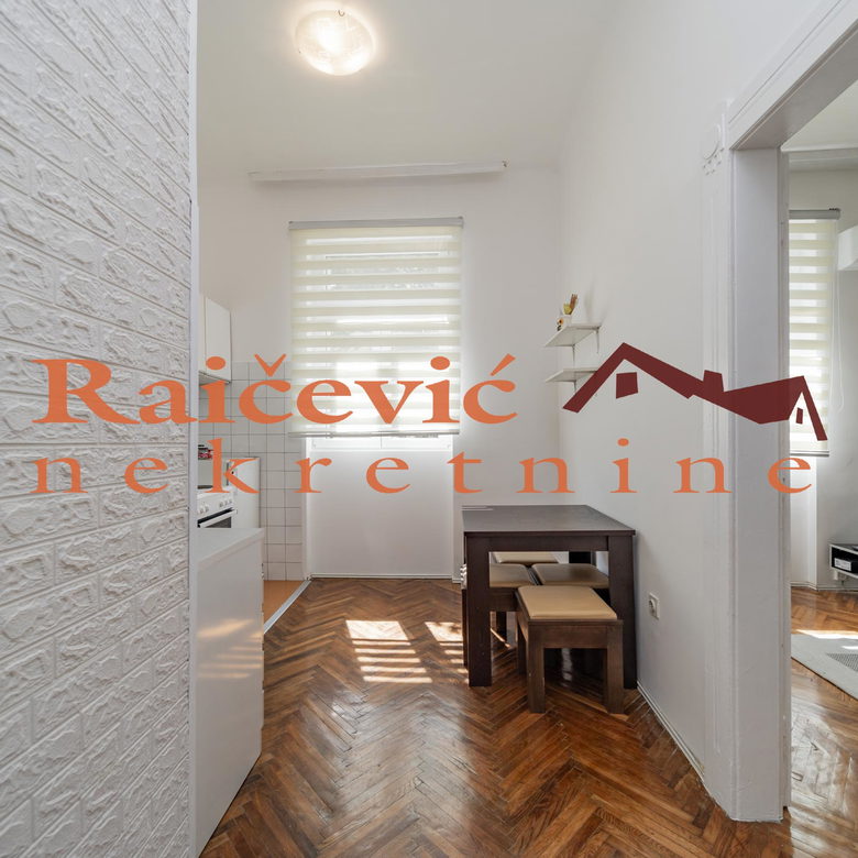 Stan Izdavanje Beograd  44 m2