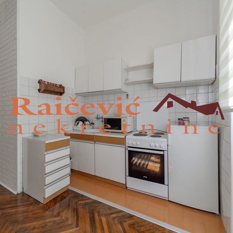 Stan Izdavanje Beograd  44 m2