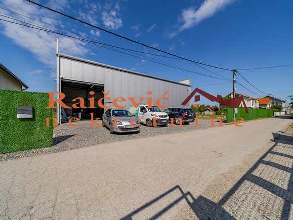 Lokal Izdavanje Beograd Borča 310 m2