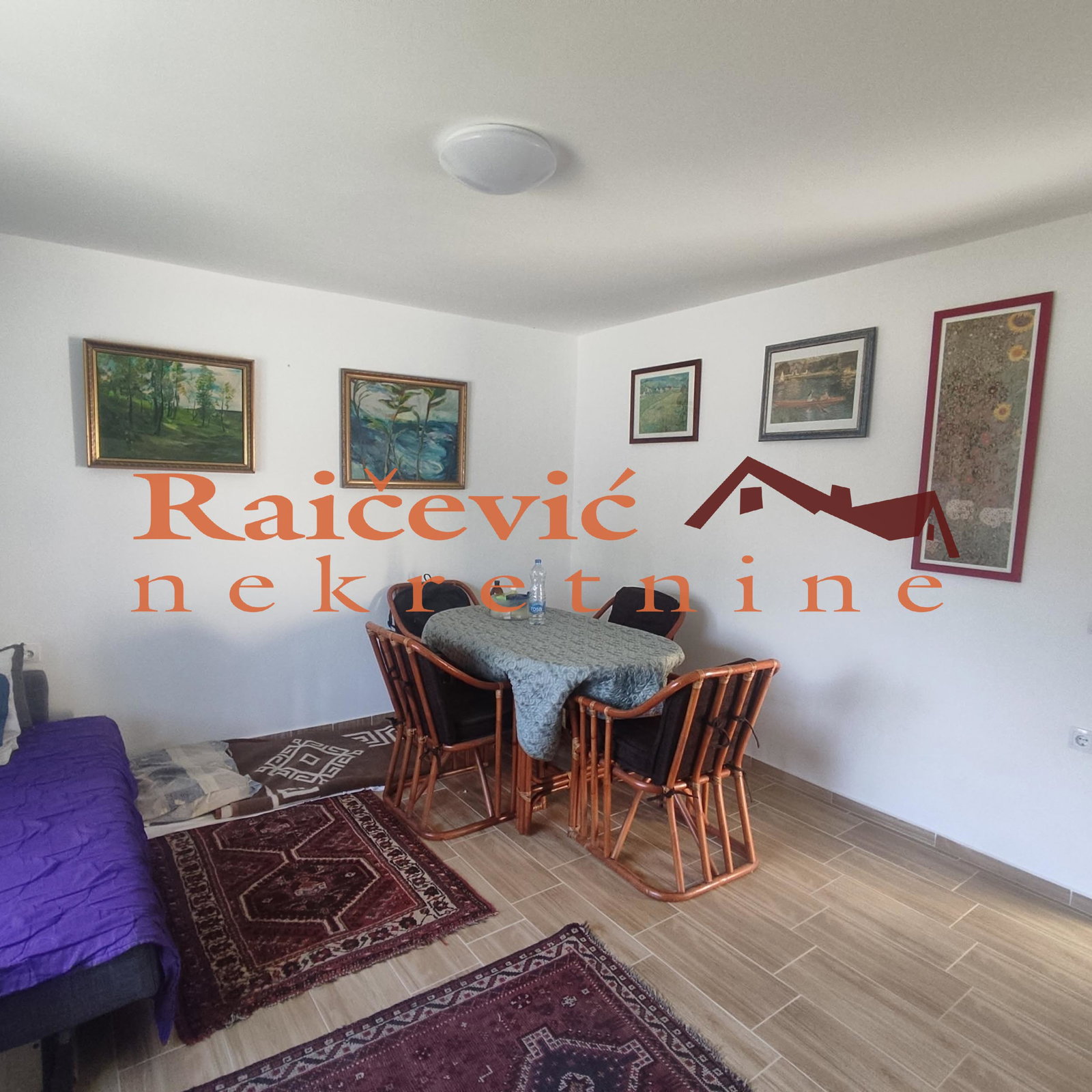 Kuća na prodaju, Baranda, 240m², 165.000 €