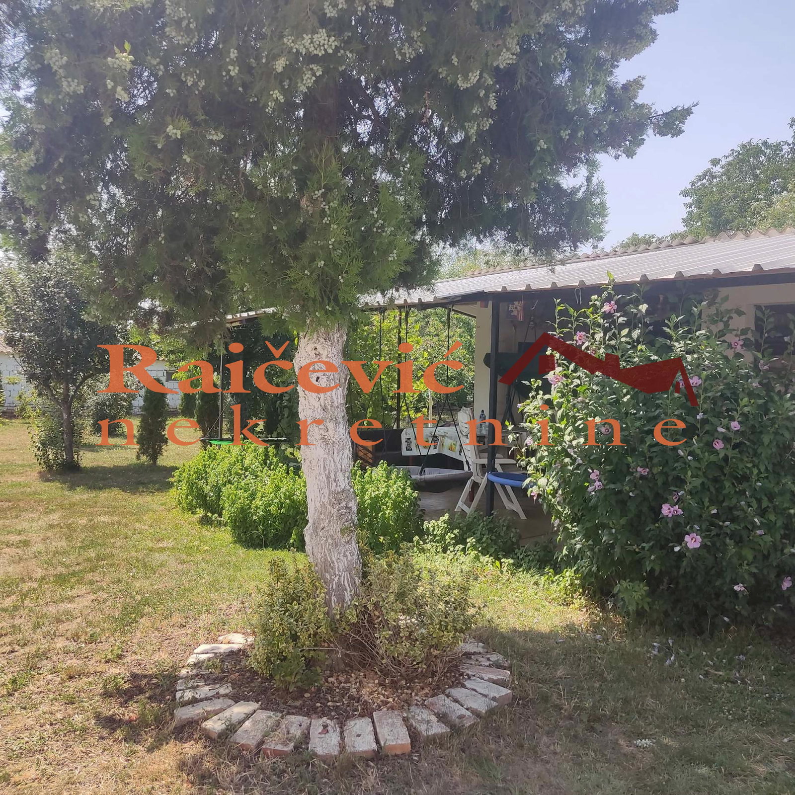 Kuća na prodaju, Baranda, 240m², 165.000 €