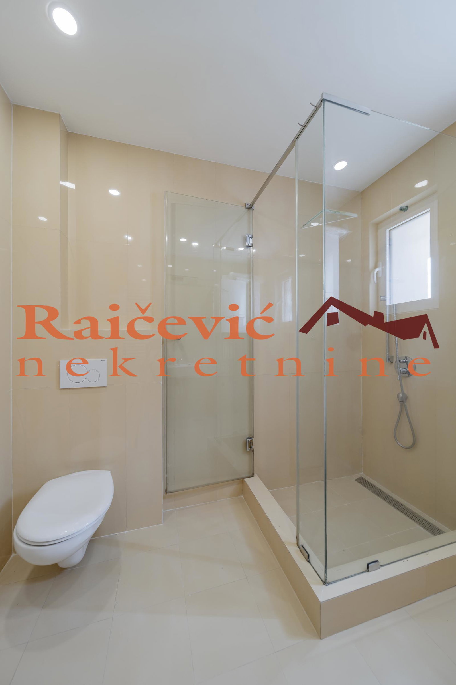 151827 Petosoban stan na prodaju, Voždovac, Beograd, 123m², 381.300 €