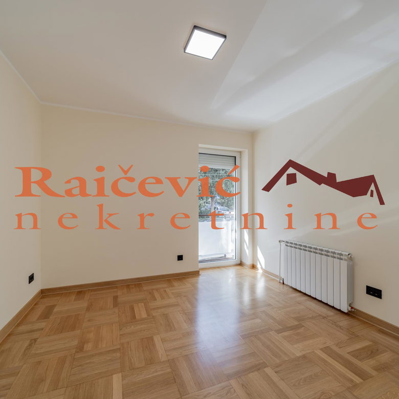 Petosoban stan na prodaju, Voždovac, Beograd, 123m², 381.300 €