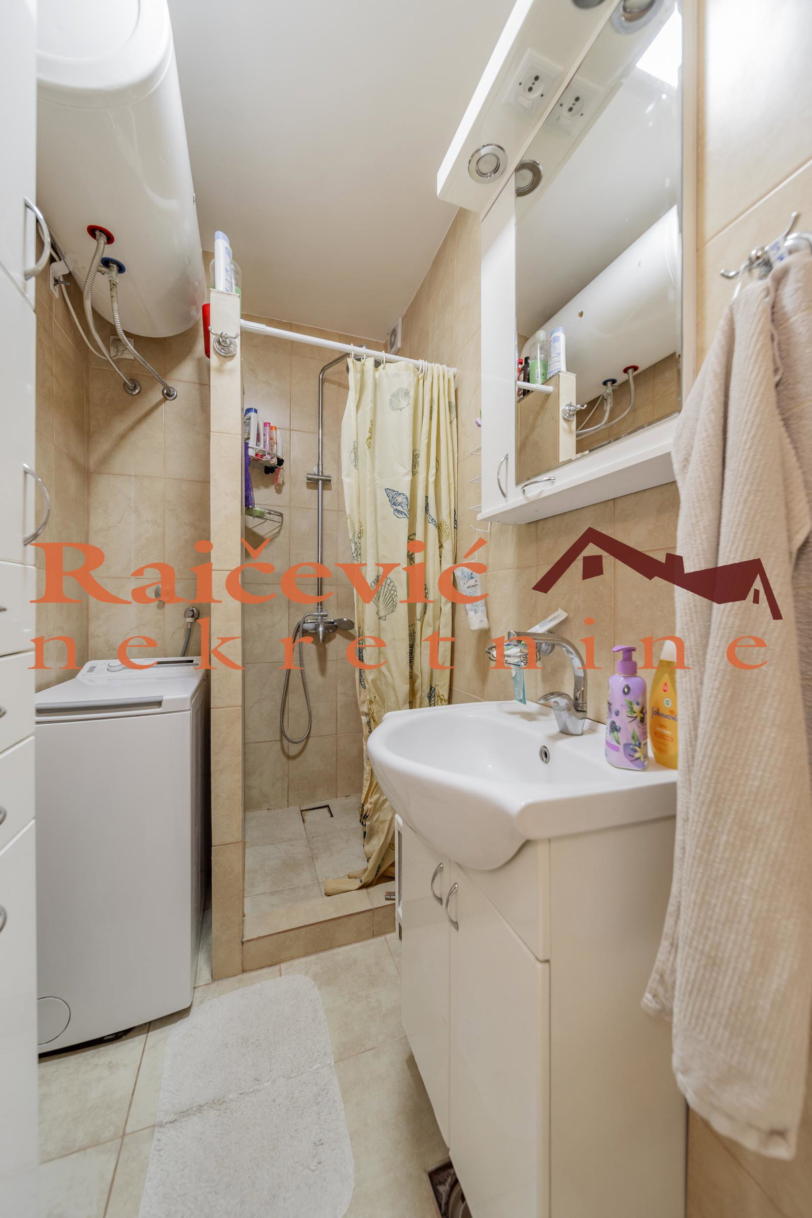 151910 Trosoban stan na prodaju, Braće Jerković, Beograd, 69m², 209.000 €