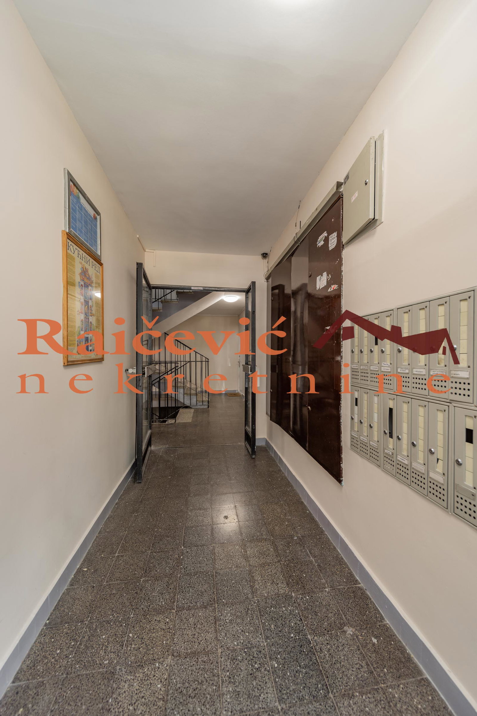 151912 Trosoban stan na prodaju, Braće Jerković, Beograd, 69m², 209.000 €