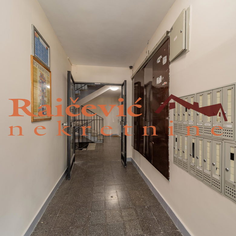 Trosoban stan na prodaju, Braće Jerković, Beograd, 69m², 209.000 €