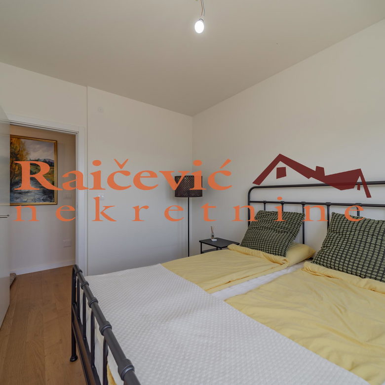 Trosoban stan na prodaju, Vidikovac, Beograd, 67m², 244.000 €