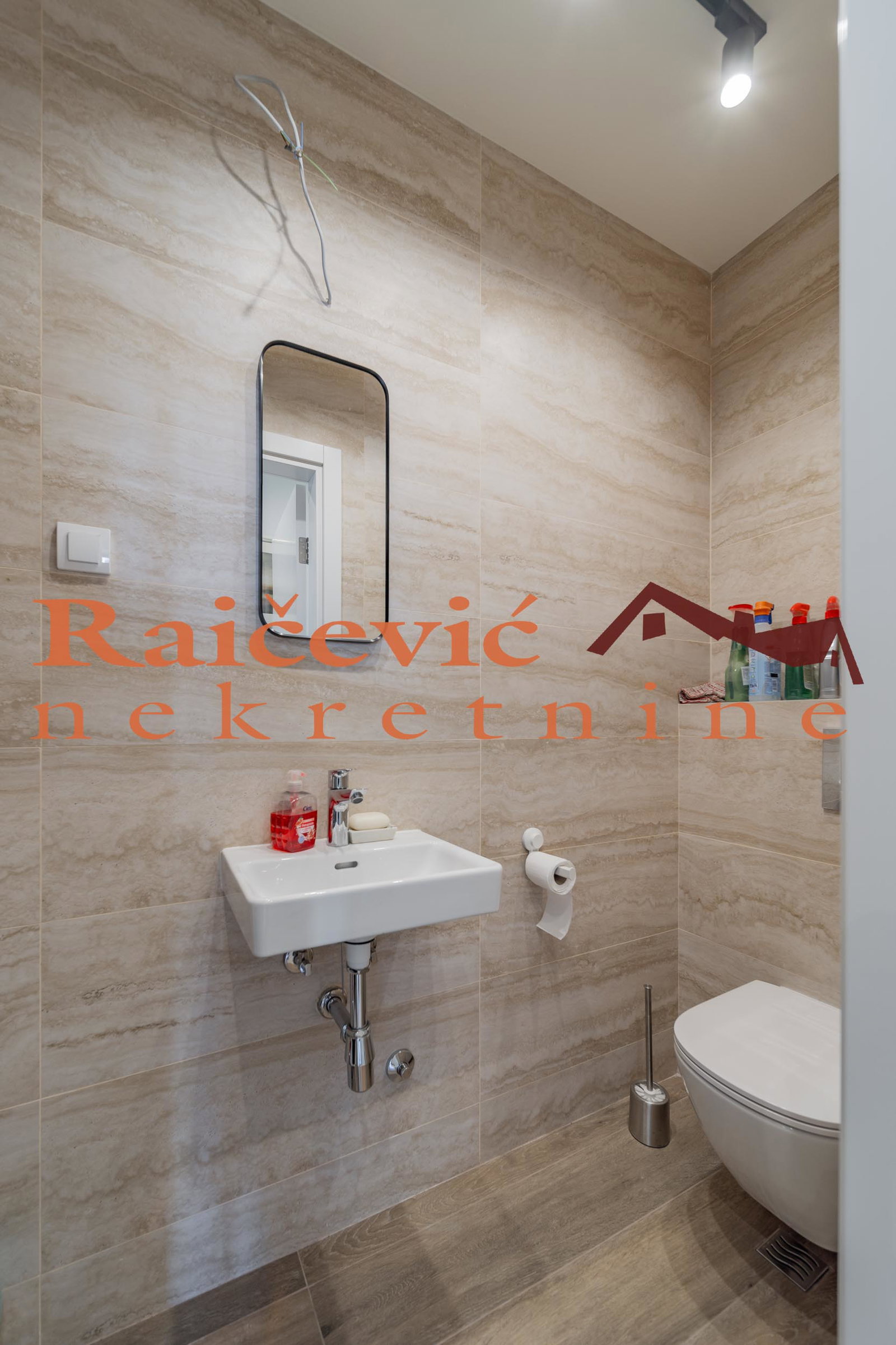 151928 Trosoban stan na prodaju, Vidikovac, Beograd, 67m², 244.000 €