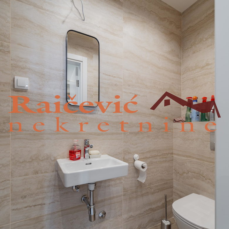 Trosoban stan na prodaju, Vidikovac, Beograd, 67m², 244.000 €