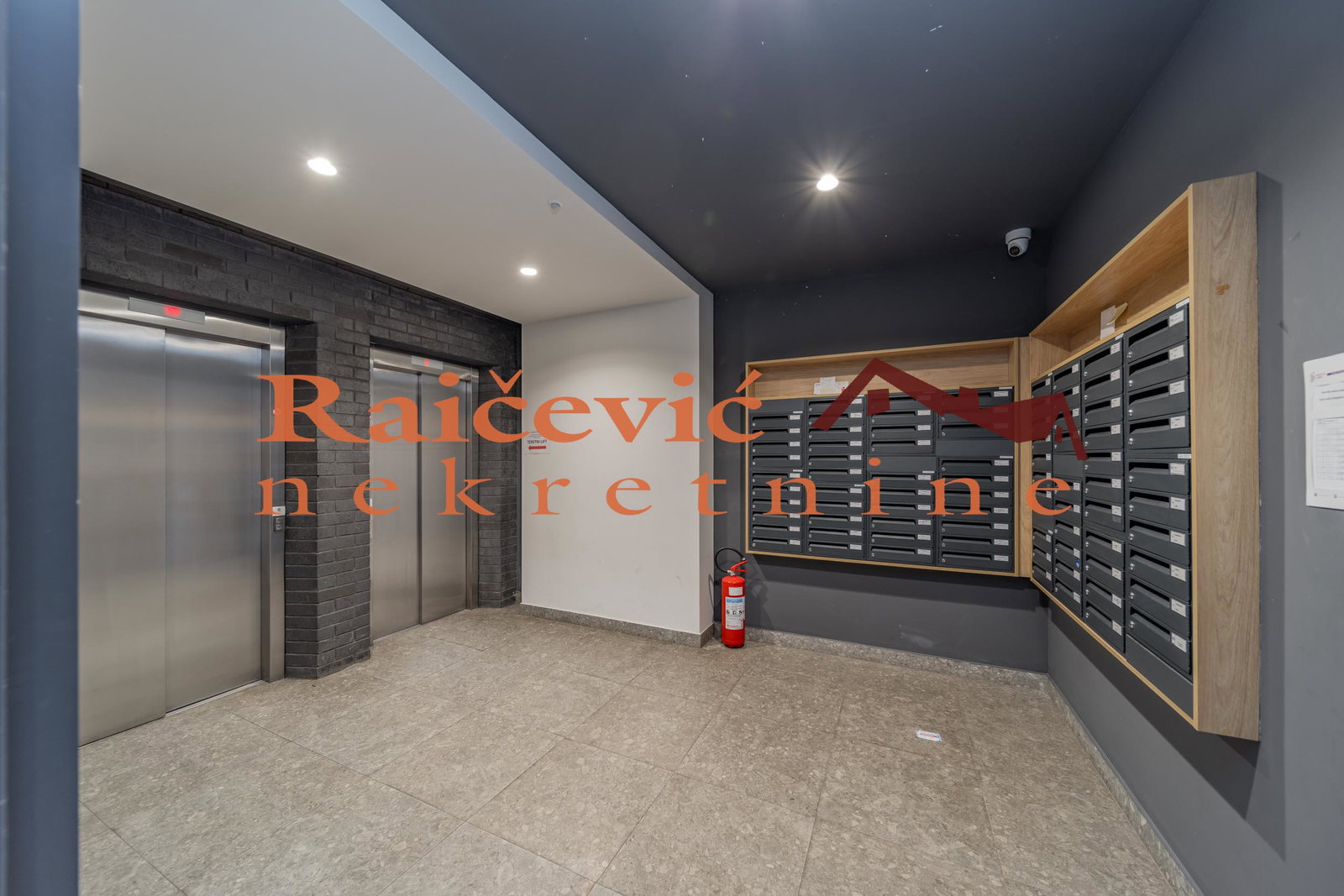 151931 Trosoban stan na prodaju, Vidikovac, Beograd, 67m², 244.000 €