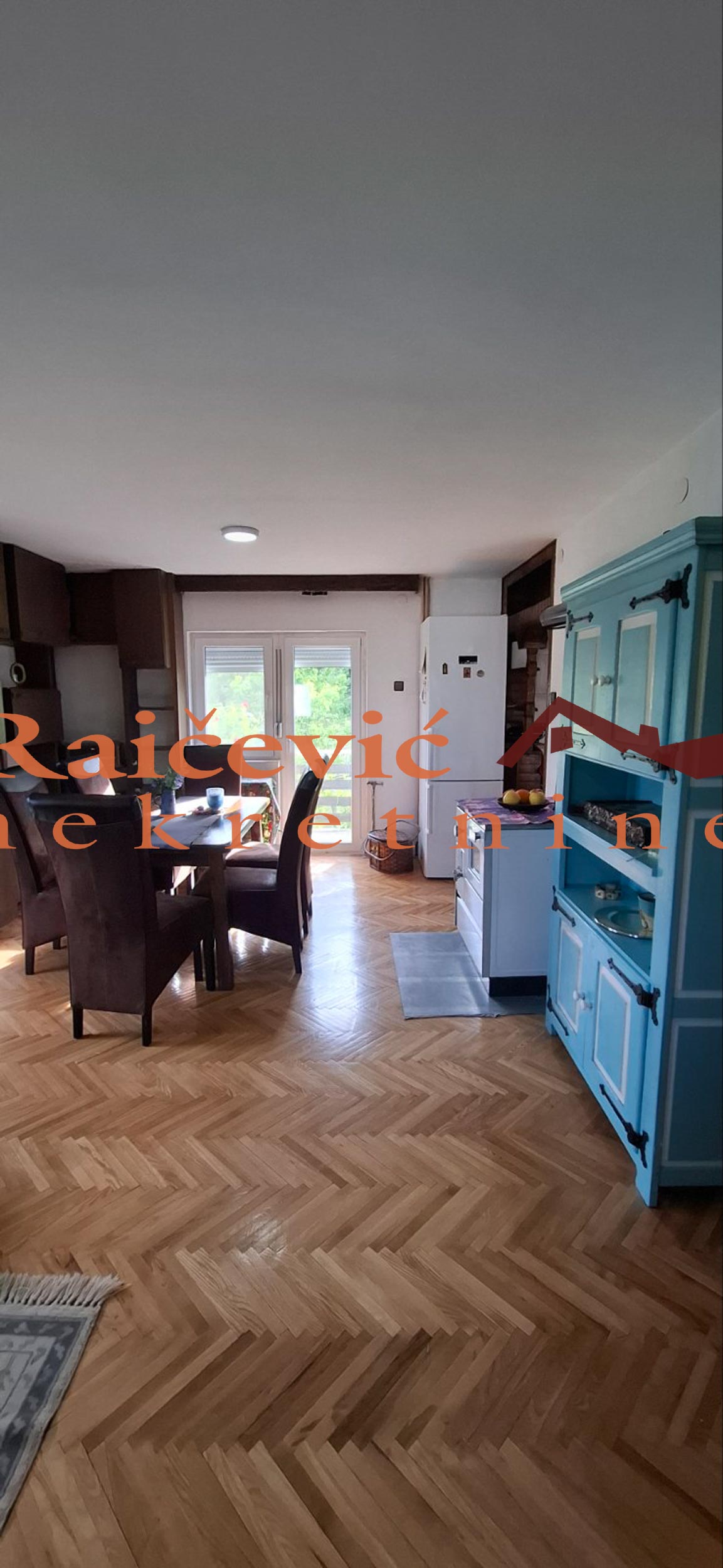 Kuća Prodaja   140 m2