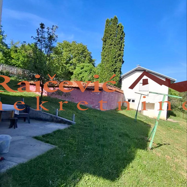Kuća na prodaju, Ducalovici, 140m², 95.000 €