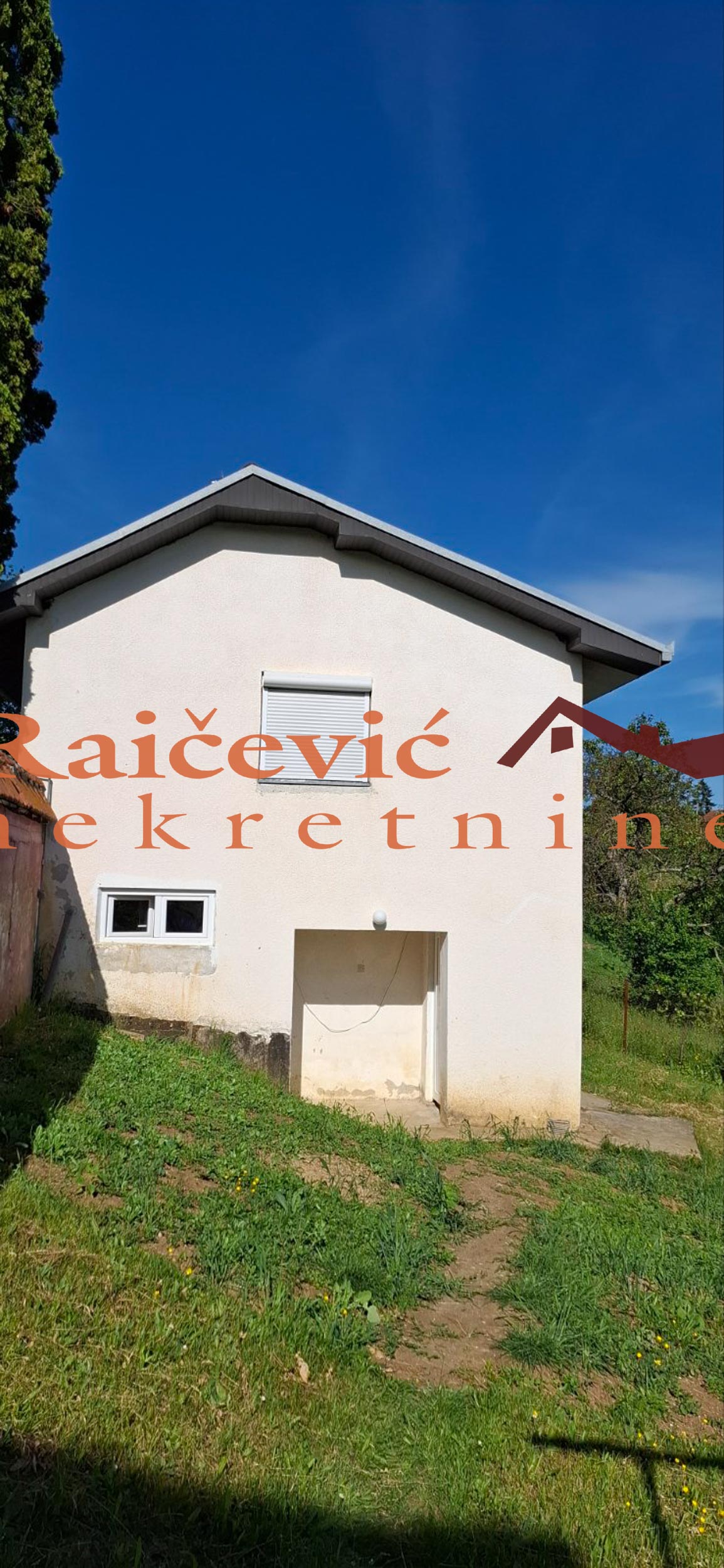 Kuća na prodaju, Ducalovici, 140m², 95.000 €
