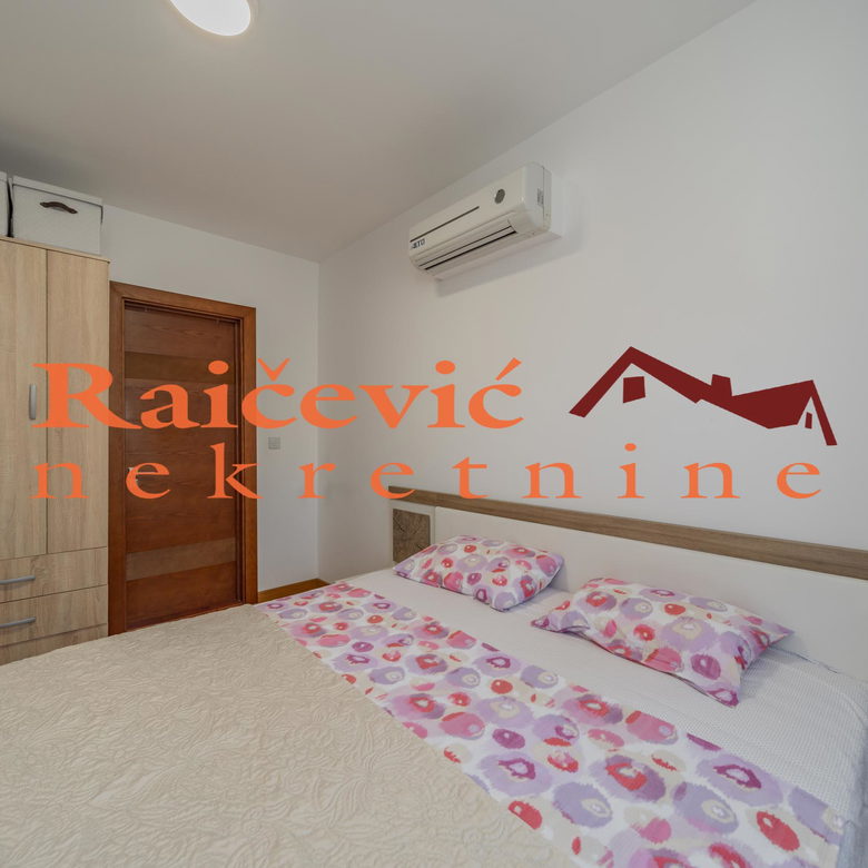 Četvorosoban stan na prodaju, Crveni Krst, Beograd, 87m², 389.000 €