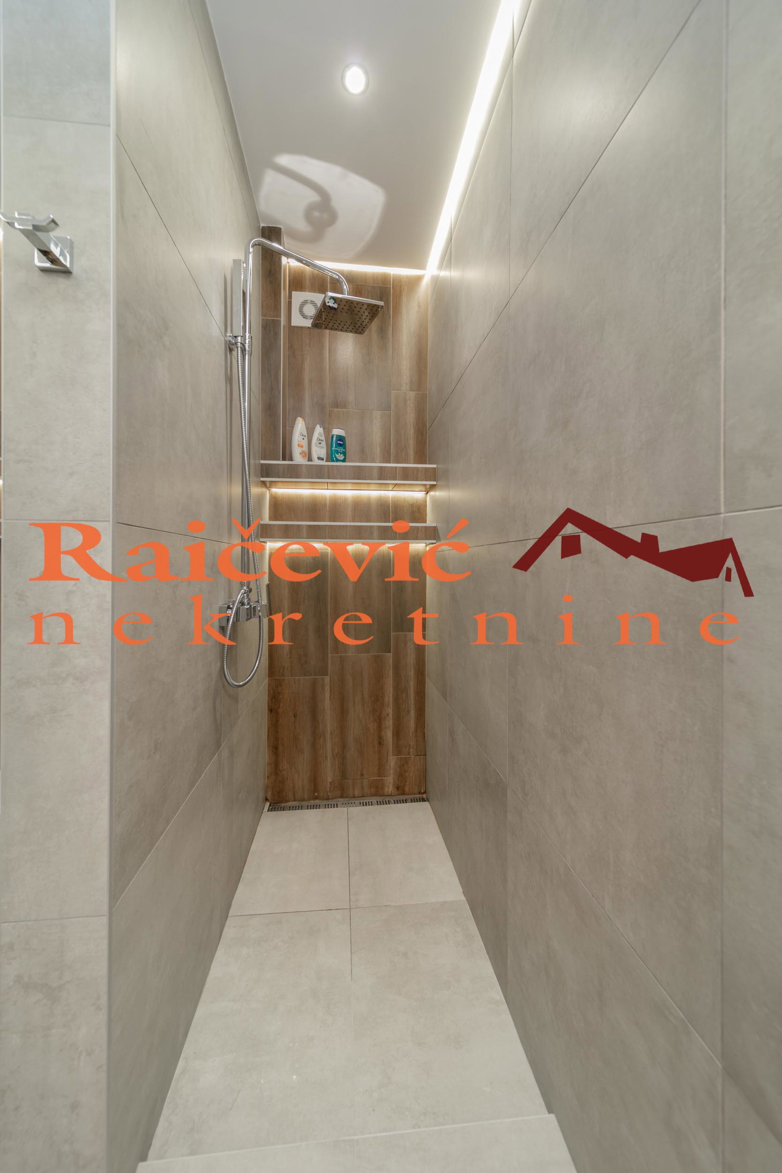 Lokal na prodaju, Centar, Beograd, 191m², 955.000 €