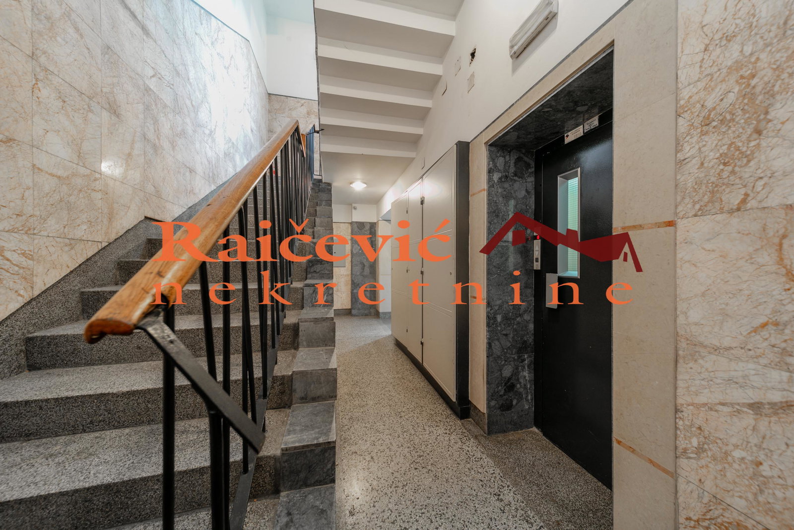 Lokal na prodaju, Centar, Beograd, 191m², 955.000 €