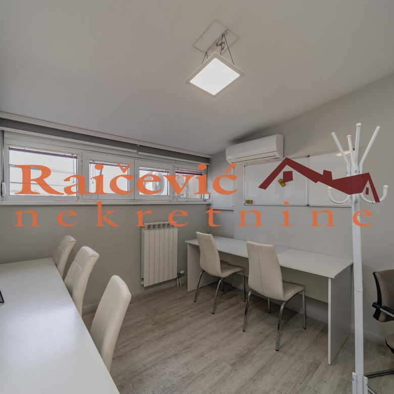 Petosoban stan na prodaju, Đeram Pijaca, Beograd, 118m², 6. sprat, 349.000 €