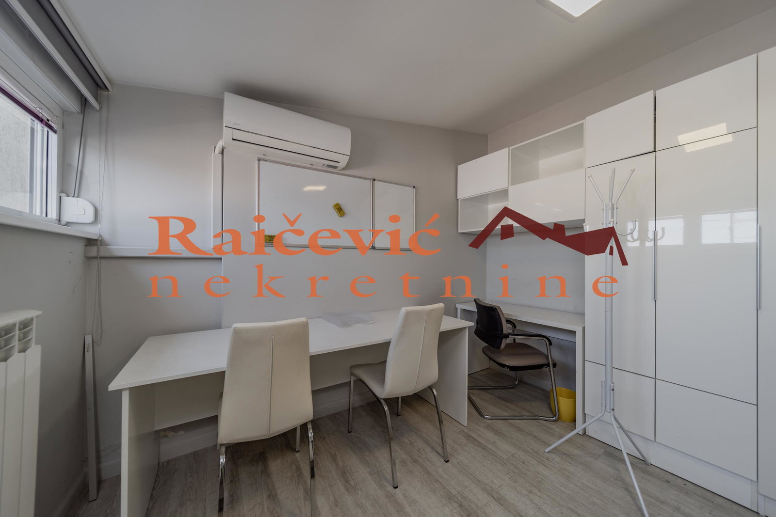 Petosoban stan na prodaju, Đeram Pijaca, Beograd, 118m², 6. sprat, 349.000 €