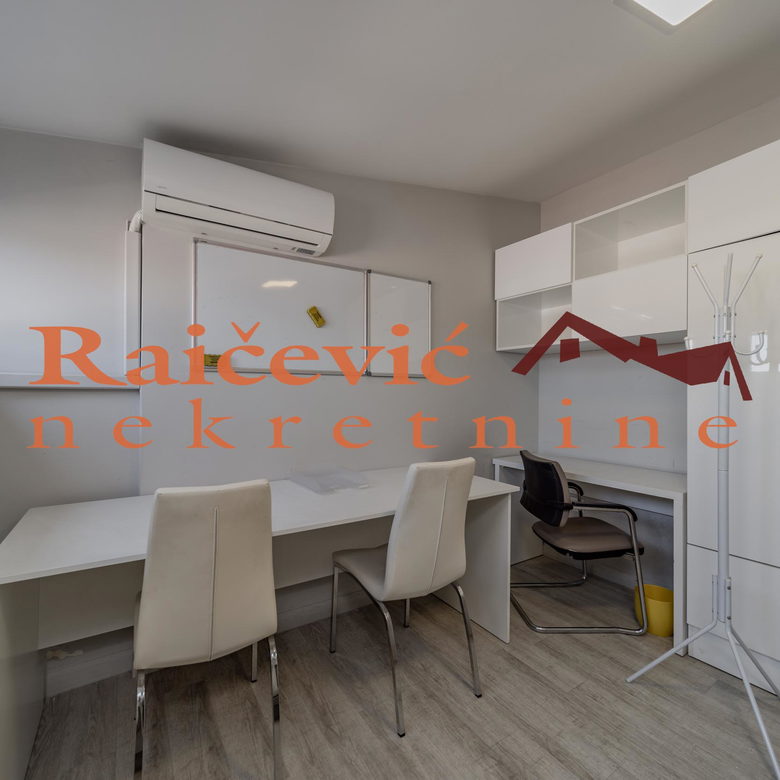Petosoban stan na prodaju, Đeram Pijaca, Beograd, 118m², 6. sprat, 349.000 €