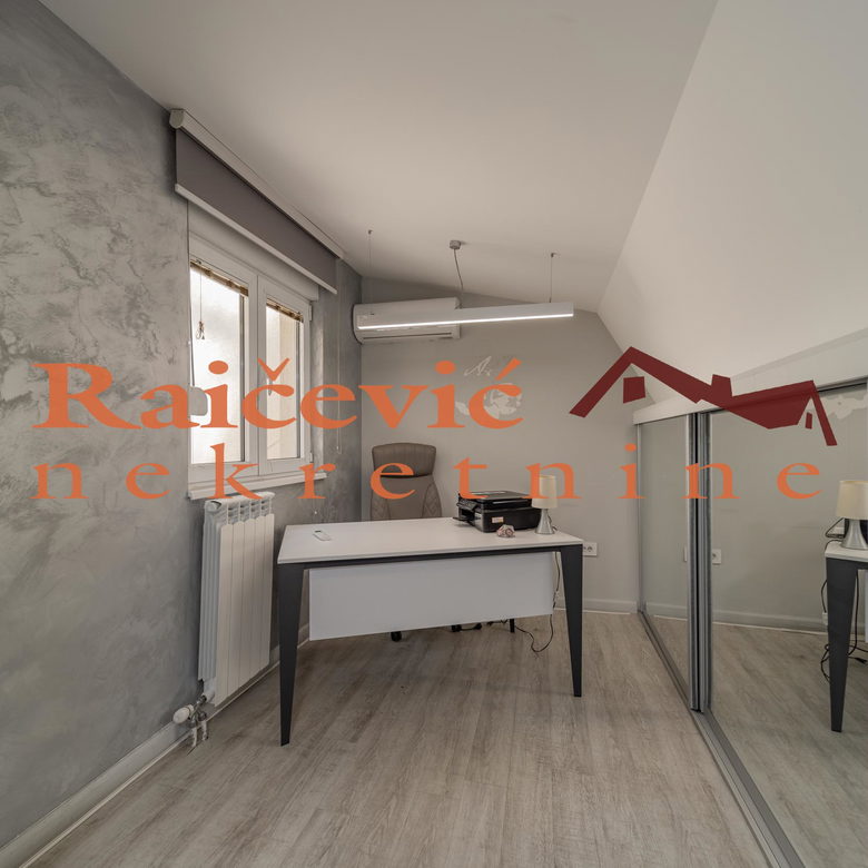 Petosoban stan na prodaju, Đeram Pijaca, Beograd, 118m², 6. sprat, 349.000 €