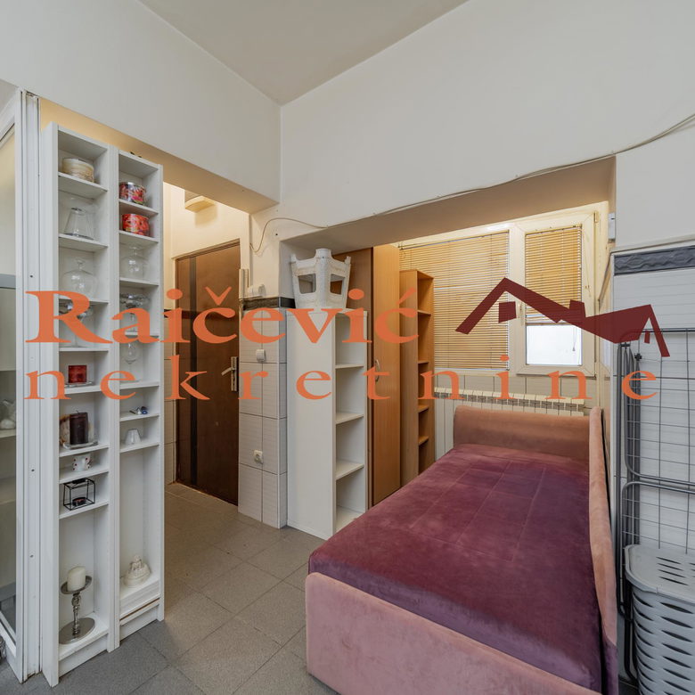 Stan Prodaja Beograd Đeram 38 m2