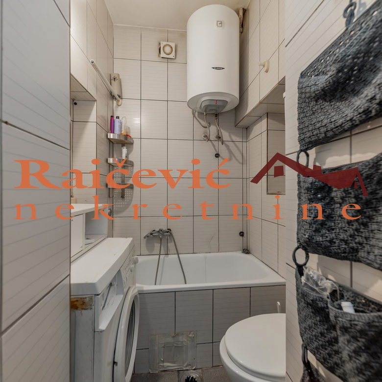 Dvosoban stan na prodaju, Đeram Pijaca, Beograd, 38m², 100.000 €