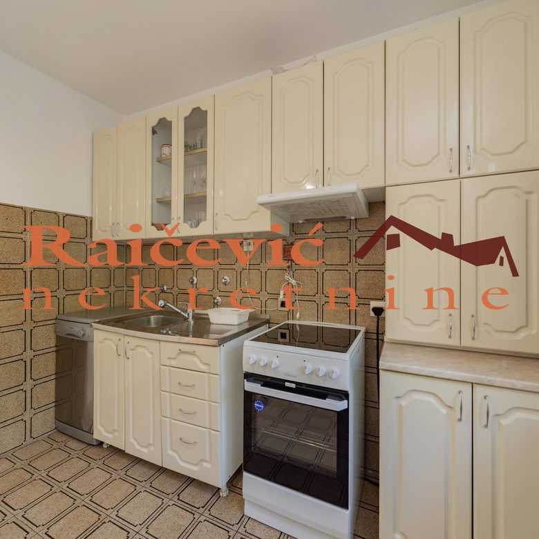 Dvosoban stan za izdavanje, Autokomanda, Beograd, 60m², 600 €/mes