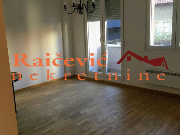 Lokal Izdavanje Beograd Lekino Brdo 54 m2