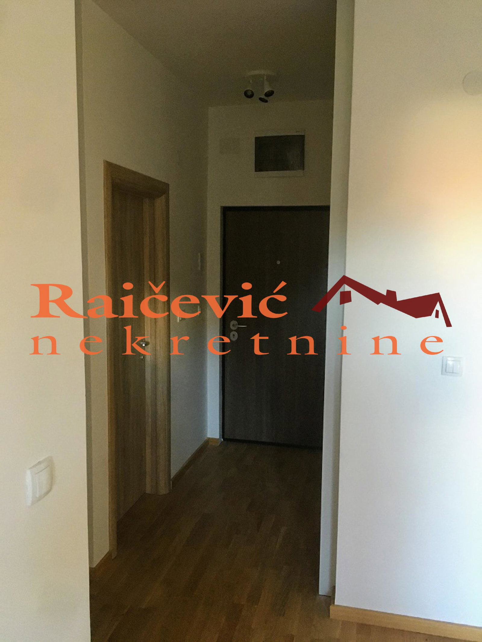 Lokal Izdavanje Beograd Lokal Izdavanje Beograd Lekino Brdo 54 m2