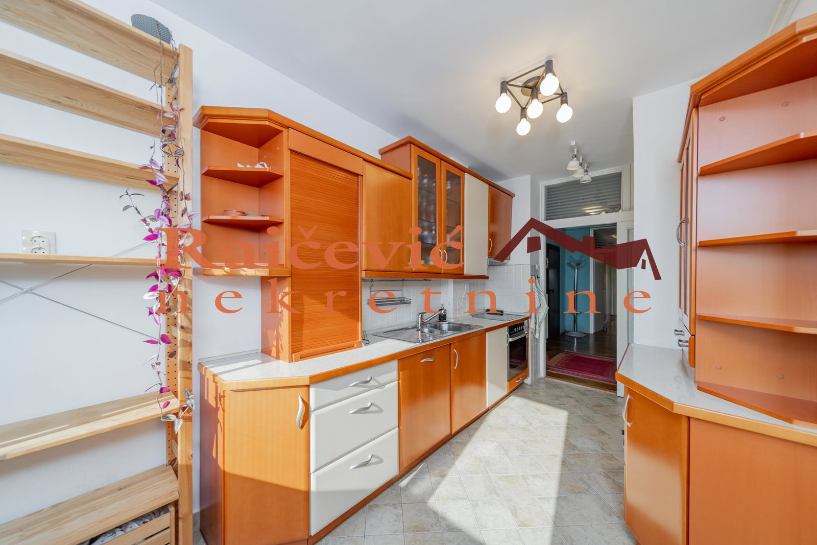 152197 Stan Prodaja Beograd Centar (Čukarica) 108 m2
