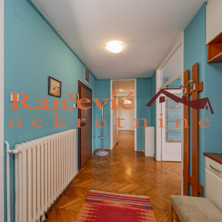Trosoban stan na prodaju, Centar, Beograd, 108m², 340.000 €