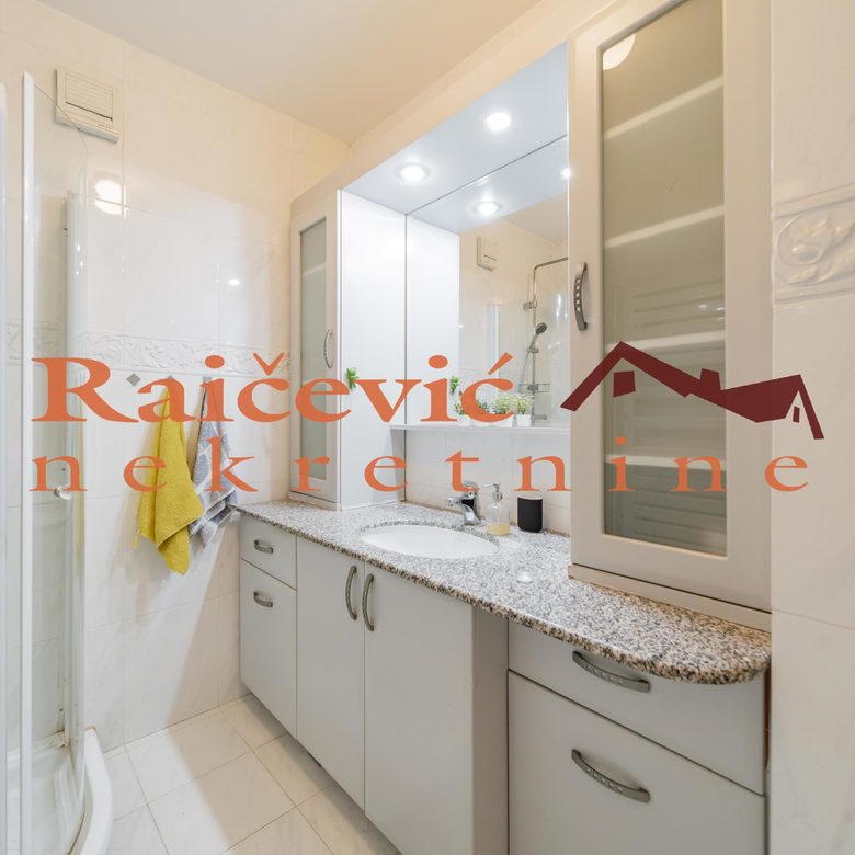 Trosoban stan na prodaju, Centar, Beograd, 108m², 340.000 €