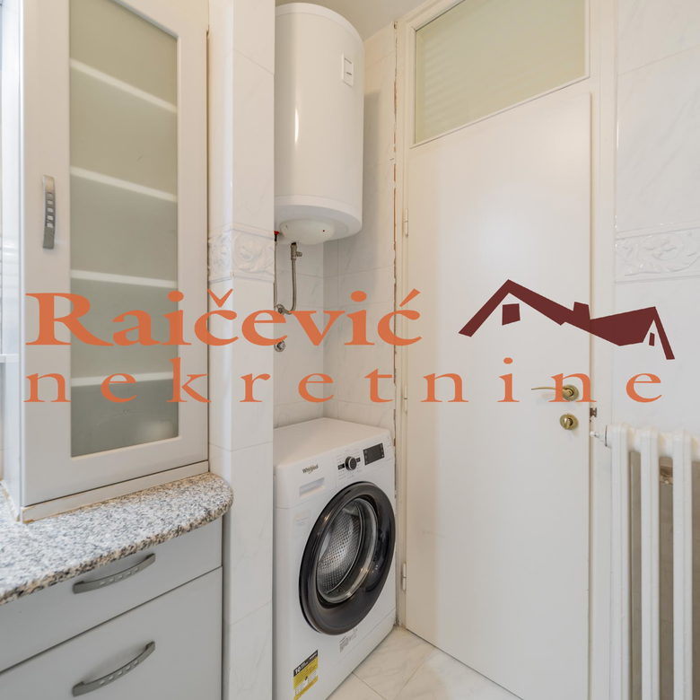 Trosoban stan na prodaju, Centar, Beograd, 108m², 340.000 €