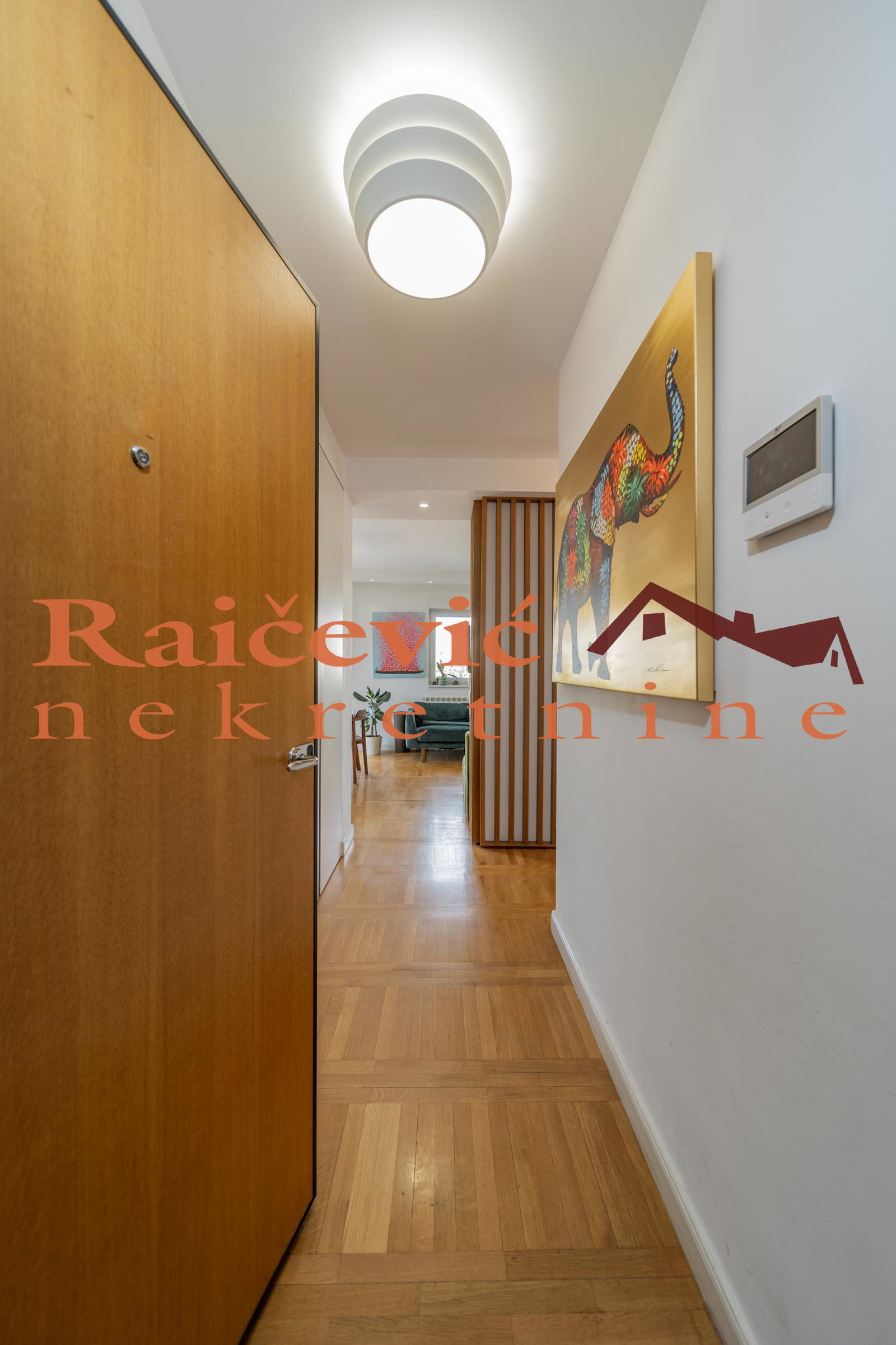152266 Trosoban stan na prodaju, Čubura, Beograd, 87m², 420.000 €