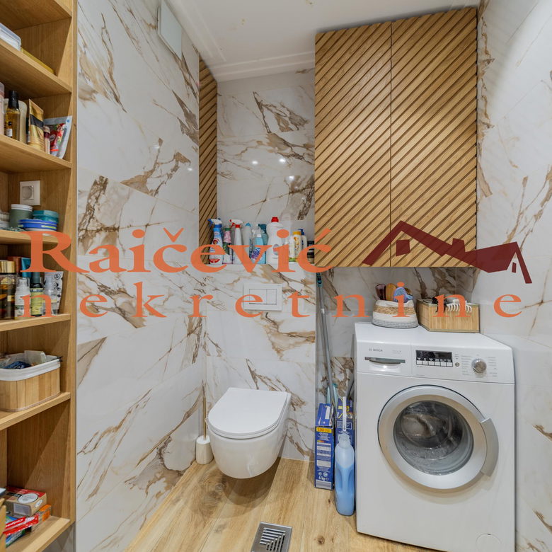 Trosoban stan na prodaju, Čubura, Beograd, 87m², 420.000 €