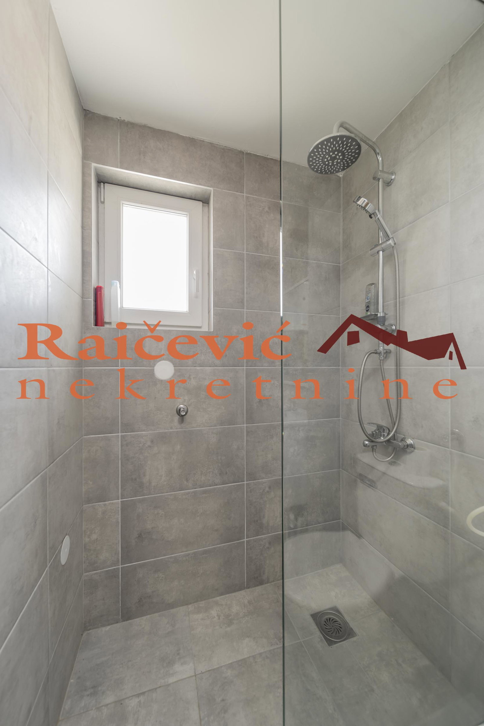 Dvosoban stan na prodaju, Kopaonik, 40m², 64.000 €