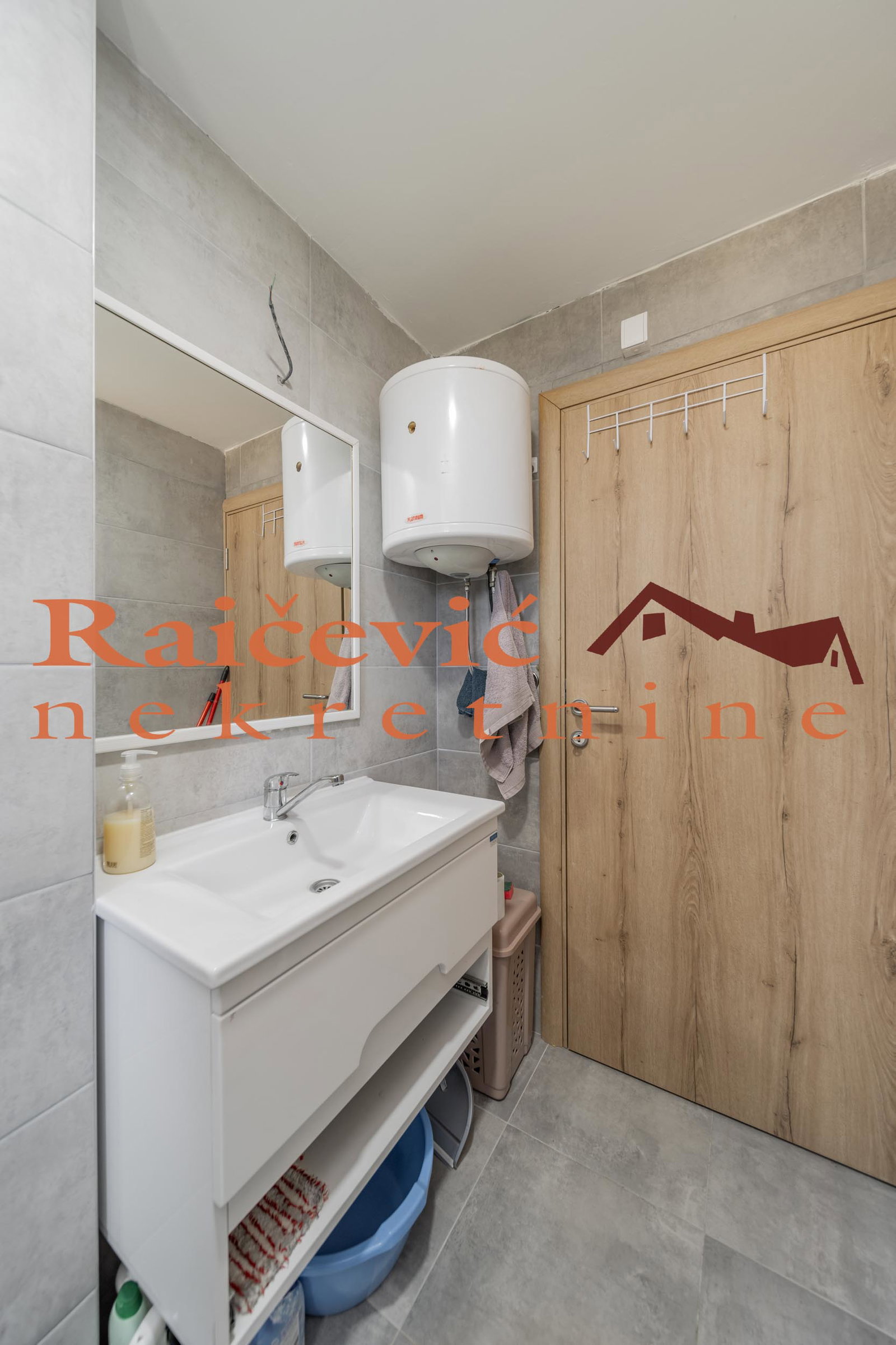 Dvosoban stan na prodaju, Kopaonik, 40m², 64.000 €