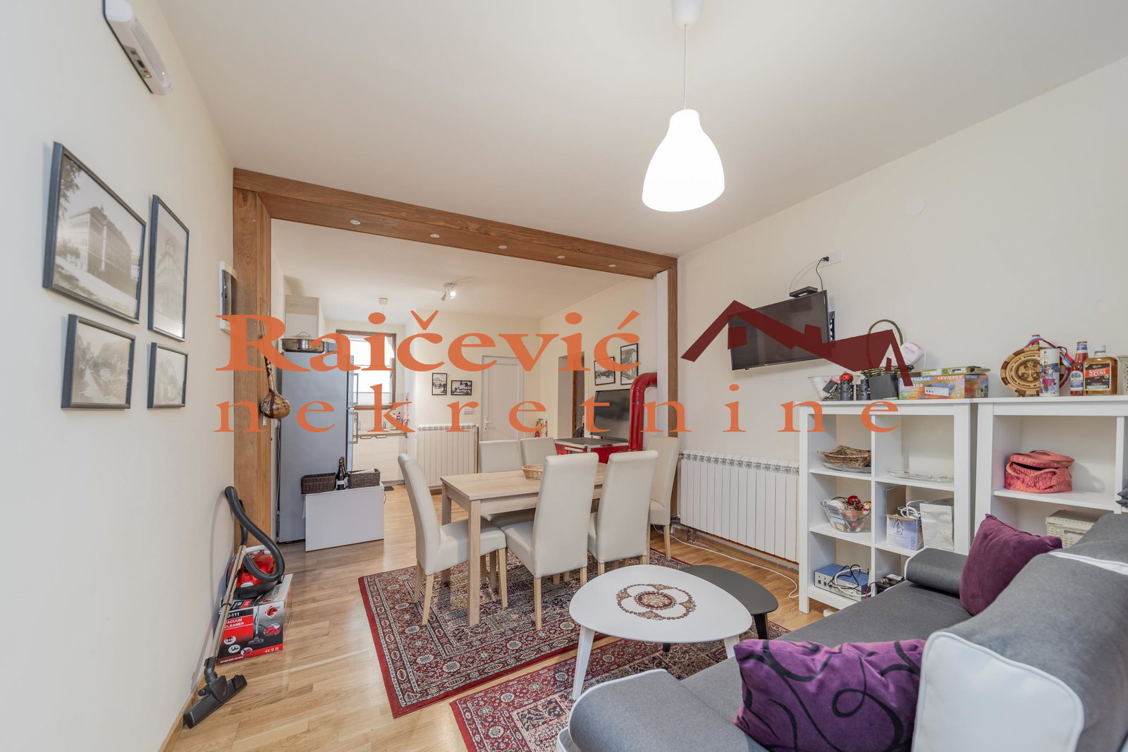 152319 Četvorosoban stan na prodaju, Kopaonik, 98m², 147.000 €