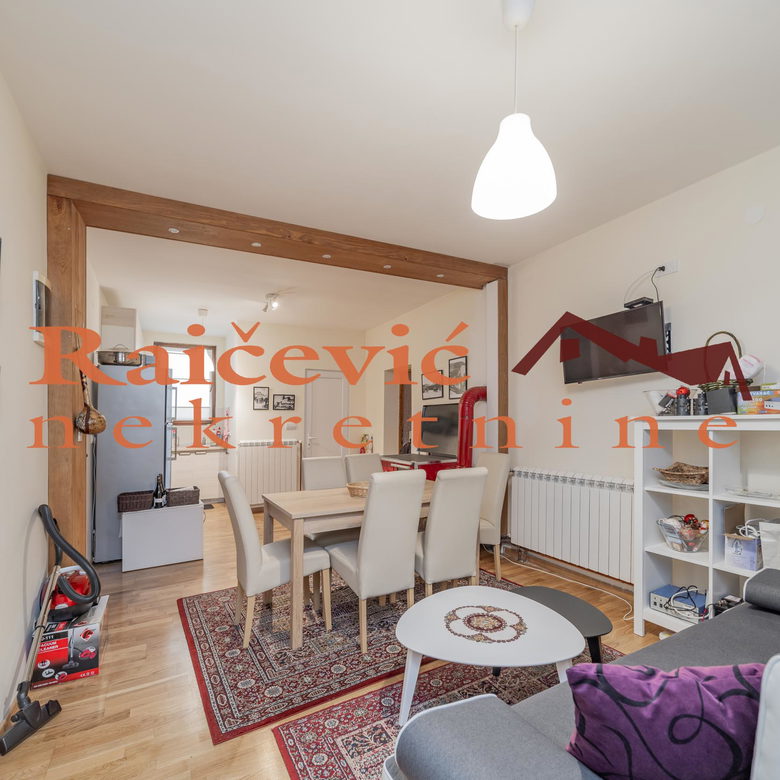 Četvorosoban stan na prodaju, Kopaonik, 98m², 147.000 €