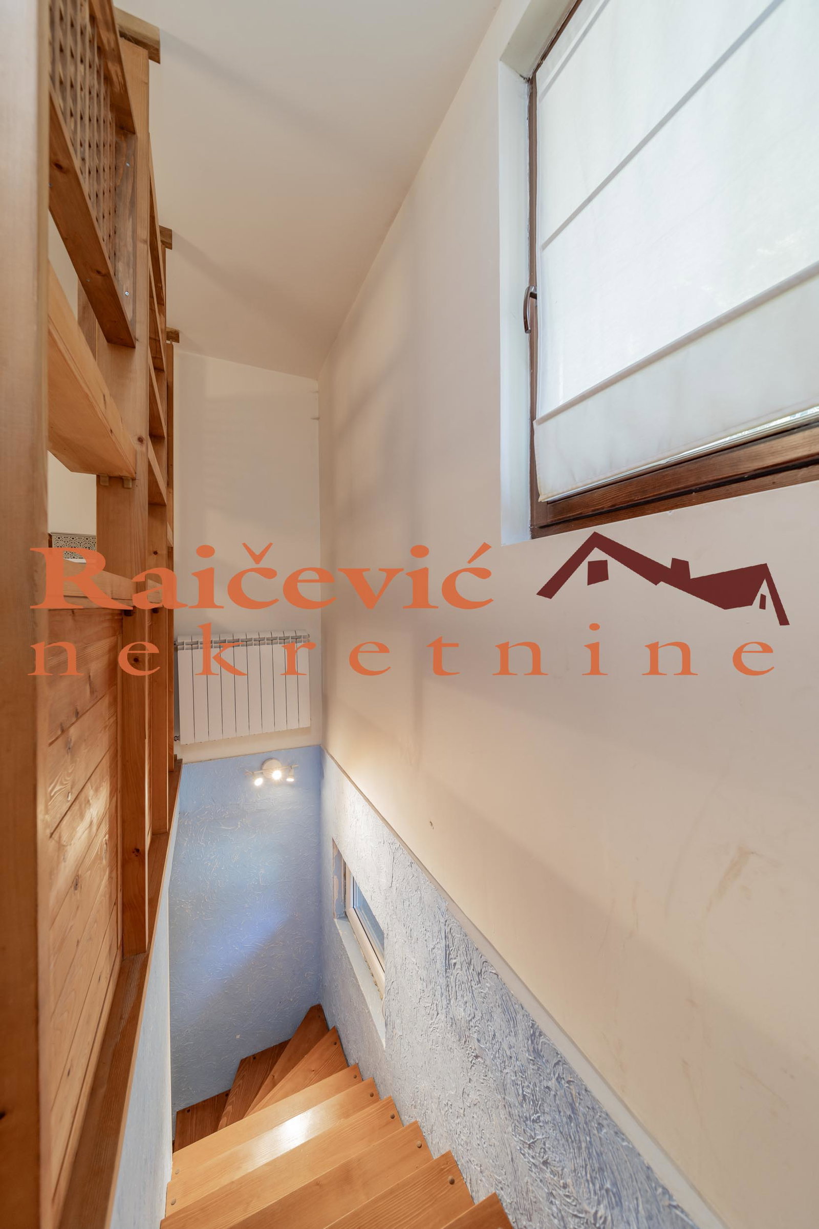 152321 Četvorosoban stan na prodaju, Kopaonik, 98m², 147.000 €