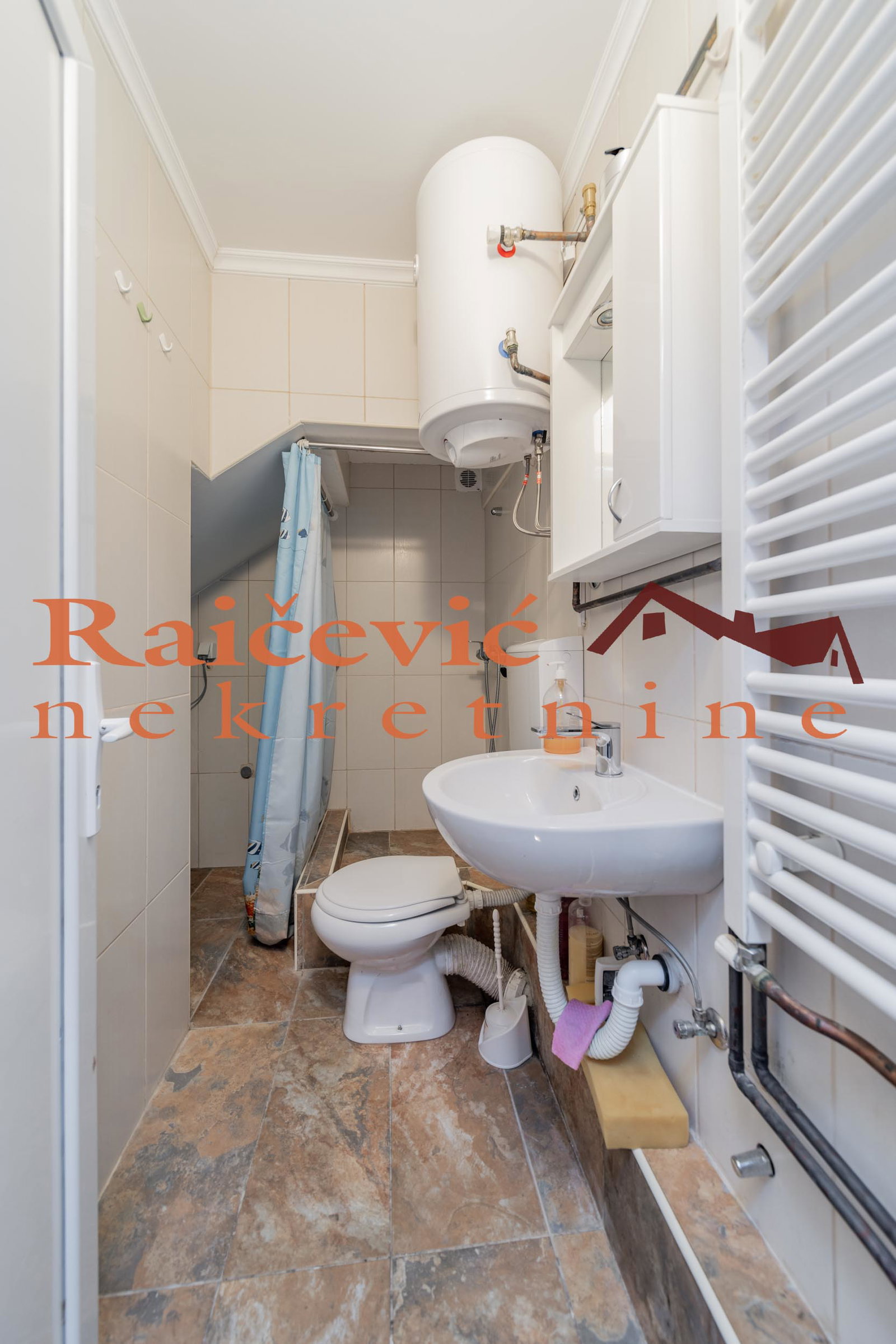 152325 Četvorosoban stan na prodaju, Kopaonik, 98m², 147.000 €