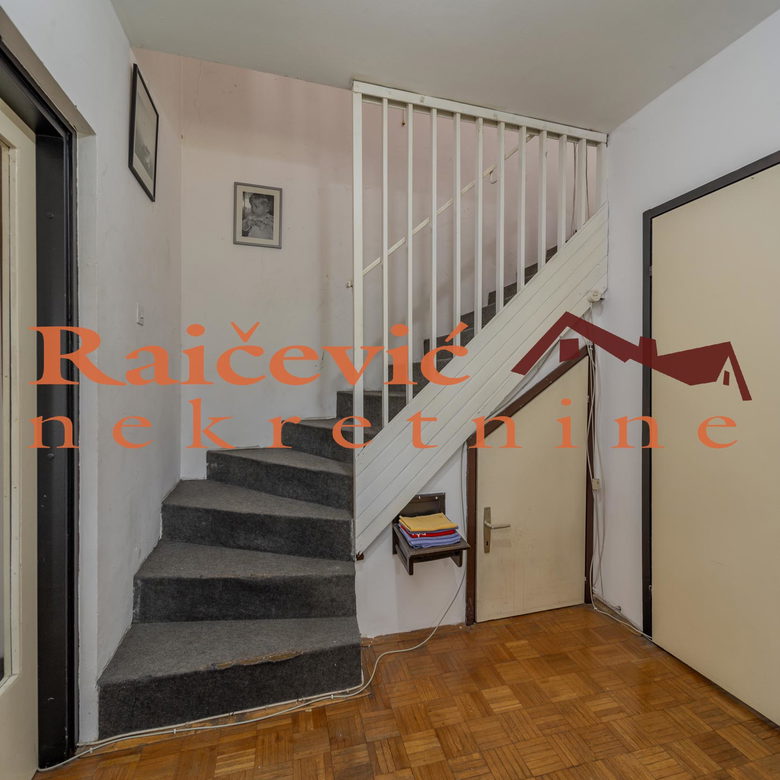 Petosoban stan na prodaju, Vidikovac, Beograd, 108m², 229.000 €
