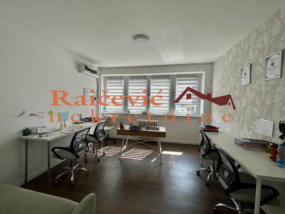 Lokal Izdavanje Beograd Šumice 69 m2