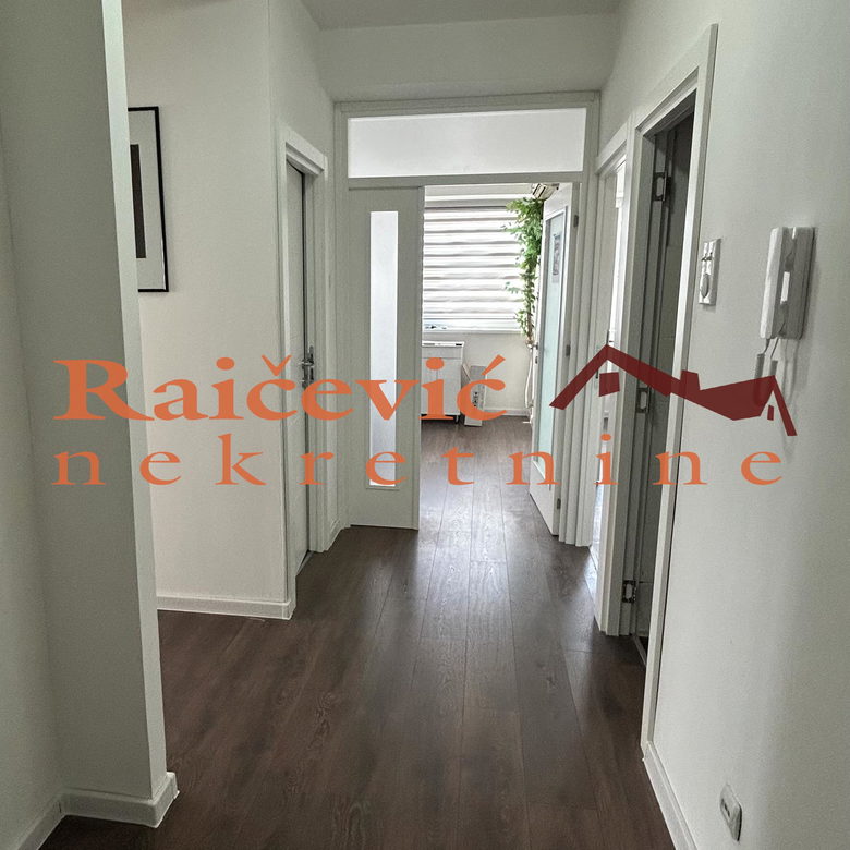 Lokal Izdavanje Beograd Šumice 69 m2