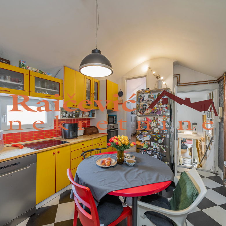 Četvorosoban stan na prodaju, Slavija, Beograd, 141m², 480.000 €