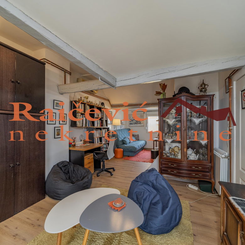 Četvorosoban stan na prodaju, Slavija, Beograd, 141m², 480.000 €